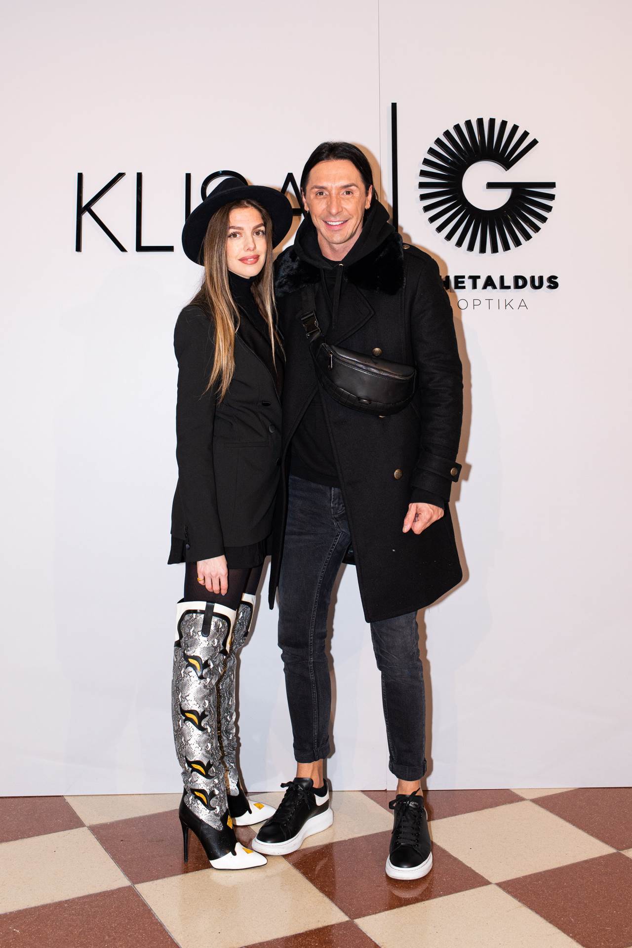 Brojne poznate razoružala nova kolekcija omiljenog modnog dodatka