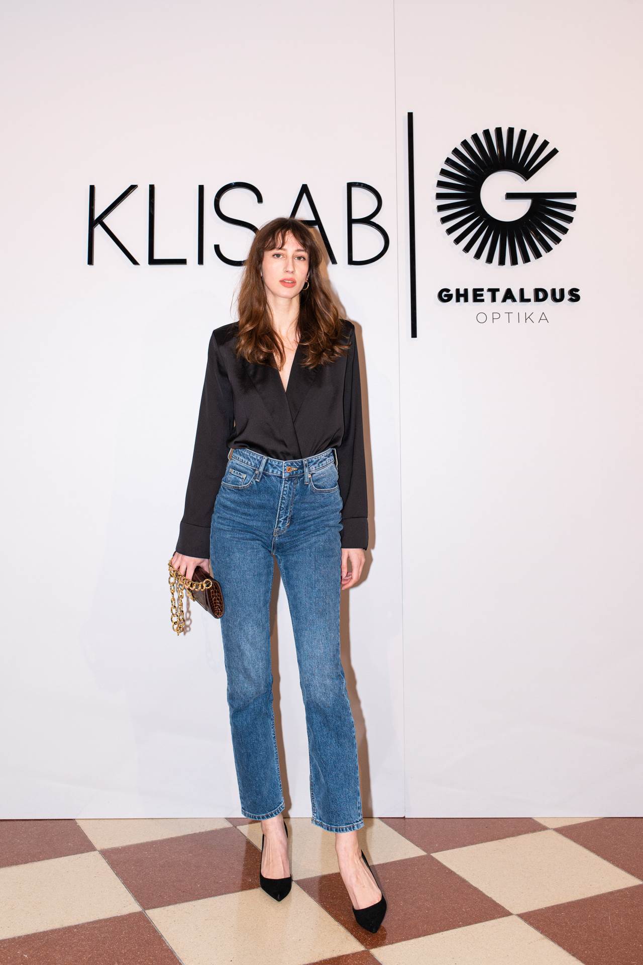 Brojne poznate razoružala nova kolekcija omiljenog modnog dodatka