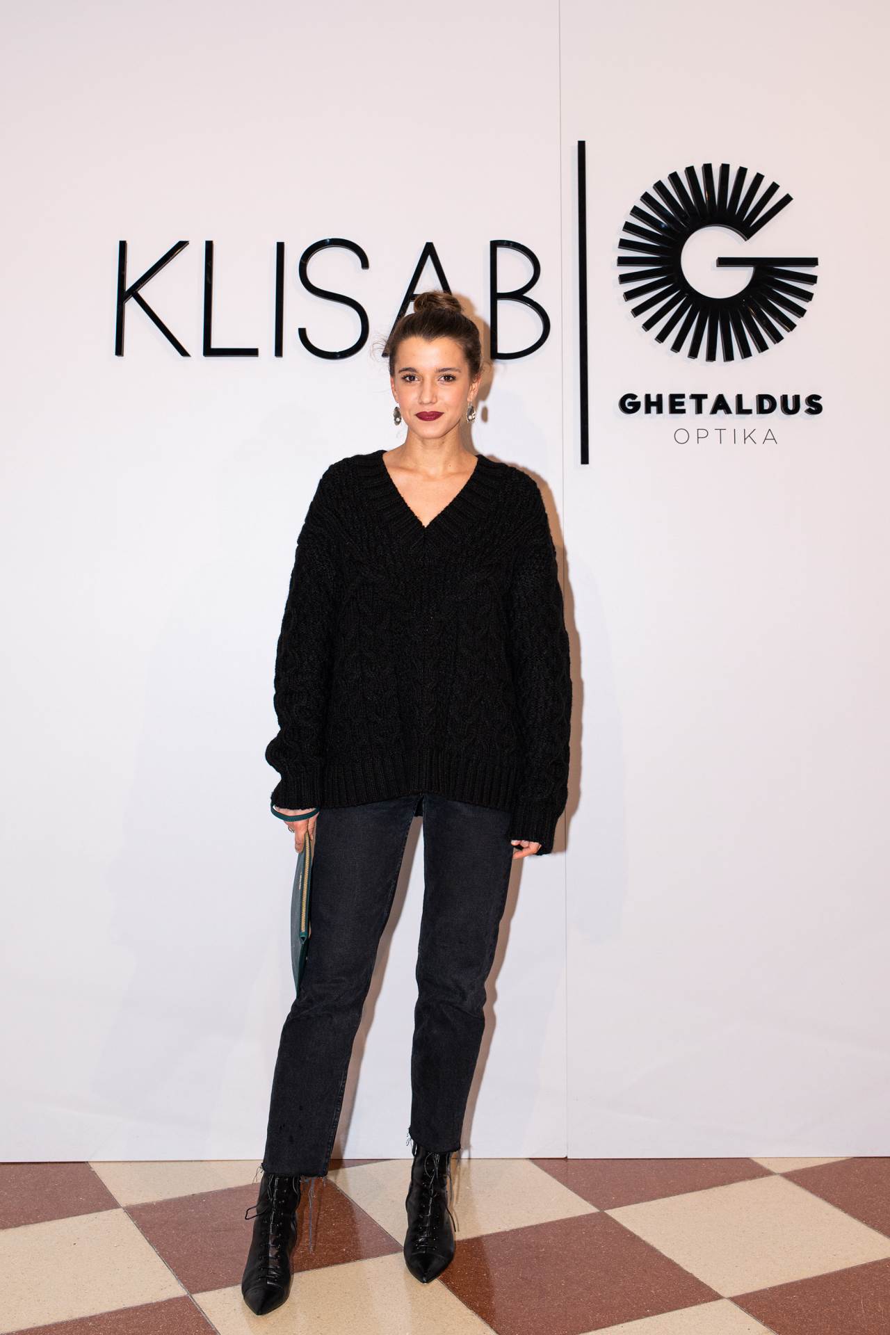 Brojne poznate razoružala nova kolekcija omiljenog modnog dodatka