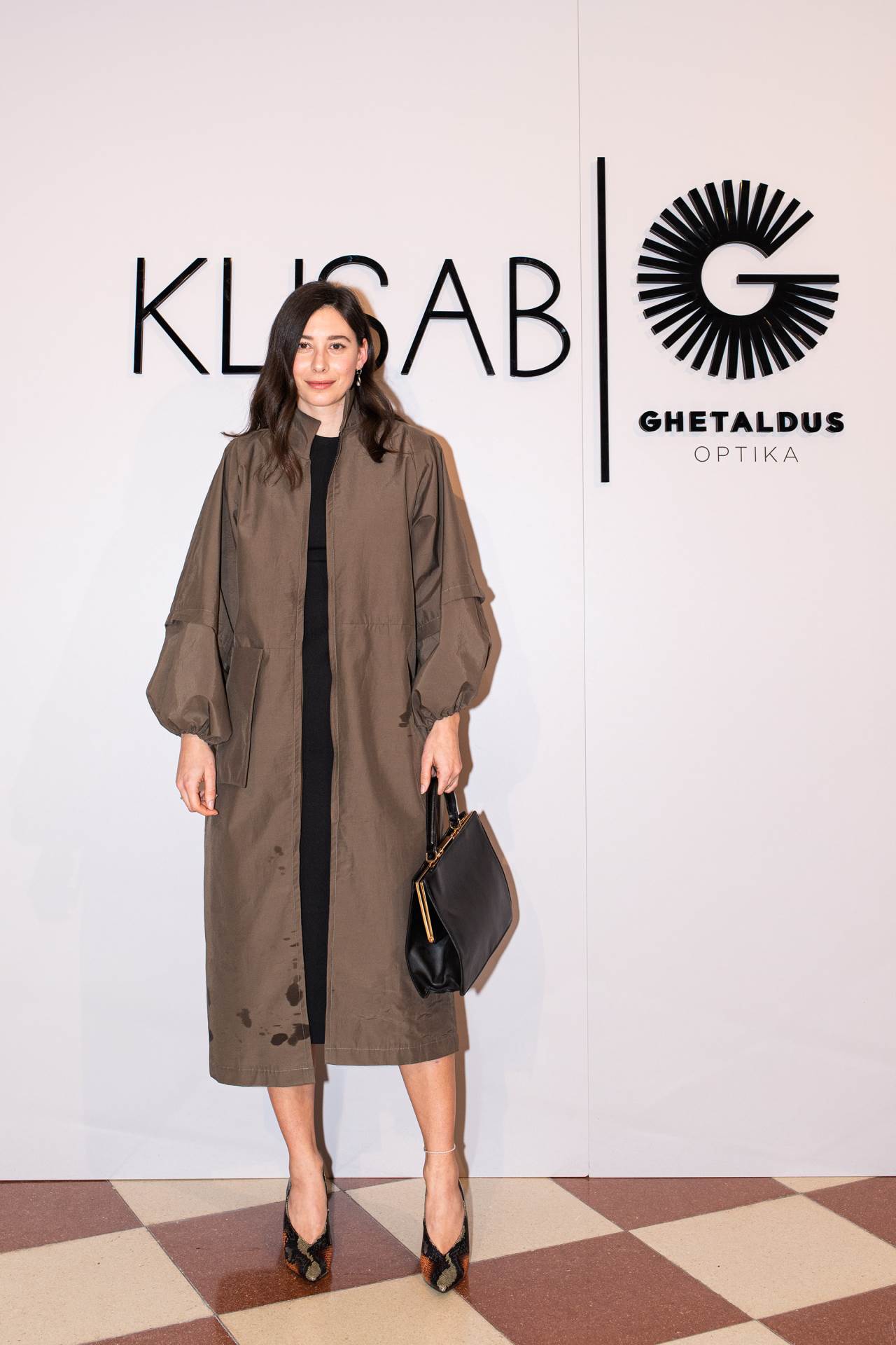 Brojne poznate razoružala nova kolekcija omiljenog modnog dodatka