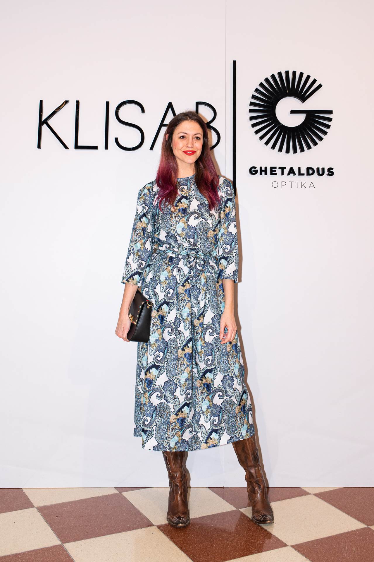 Brojne poznate razoružala nova kolekcija omiljenog modnog dodatka