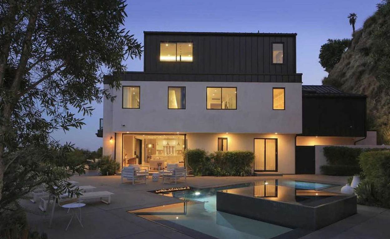 ZAMALO PREMINULA Odlučila se riješiti vile u kojoj se predozirala