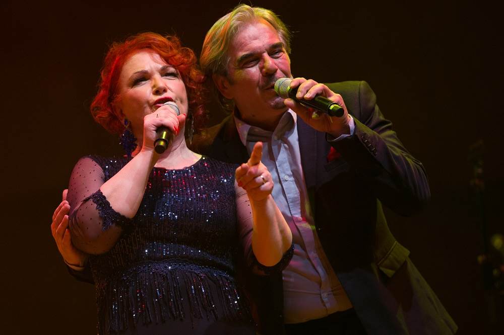 Zorica Kondža proslavila 35 godina karijere u prepunom Lisinskom!