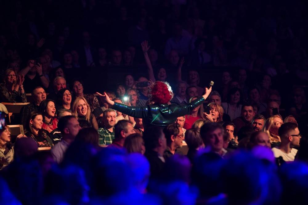 Zorica Kondža proslavila 35 godina karijere u prepunom Lisinskom!