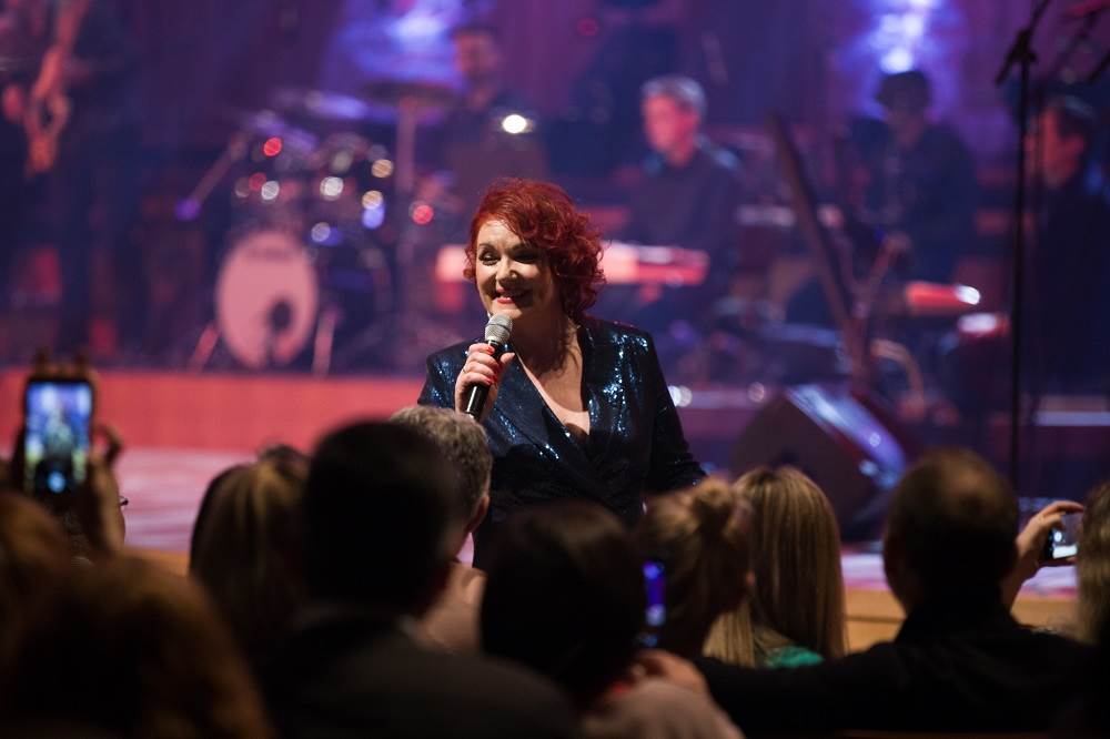 Zorica Kondža proslavila 35 godina karijere u prepunom Lisinskom!