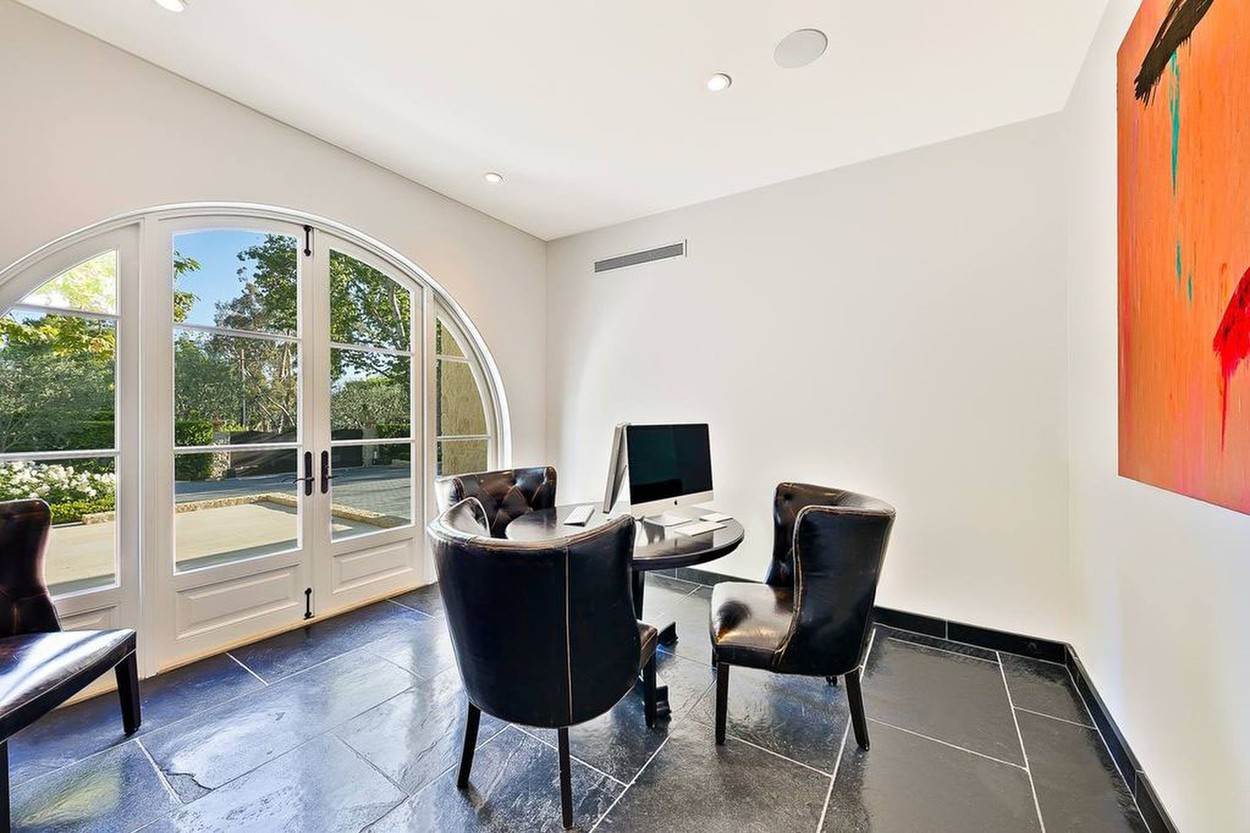 Harry i Meghan kupuju novu skupocjenu vilu, pogledajte kako izgleda