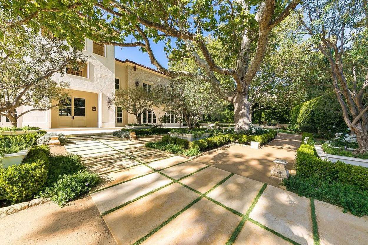 Harry i Meghan kupuju novu skupocjenu vilu, pogledajte kako izgleda