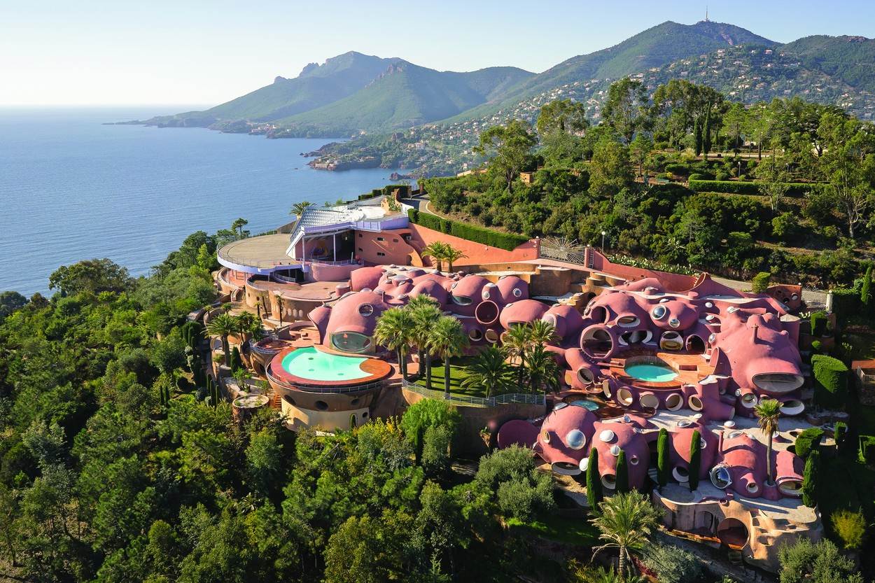 Prodaje se najskuplja i najneobičnija kuća u Europi