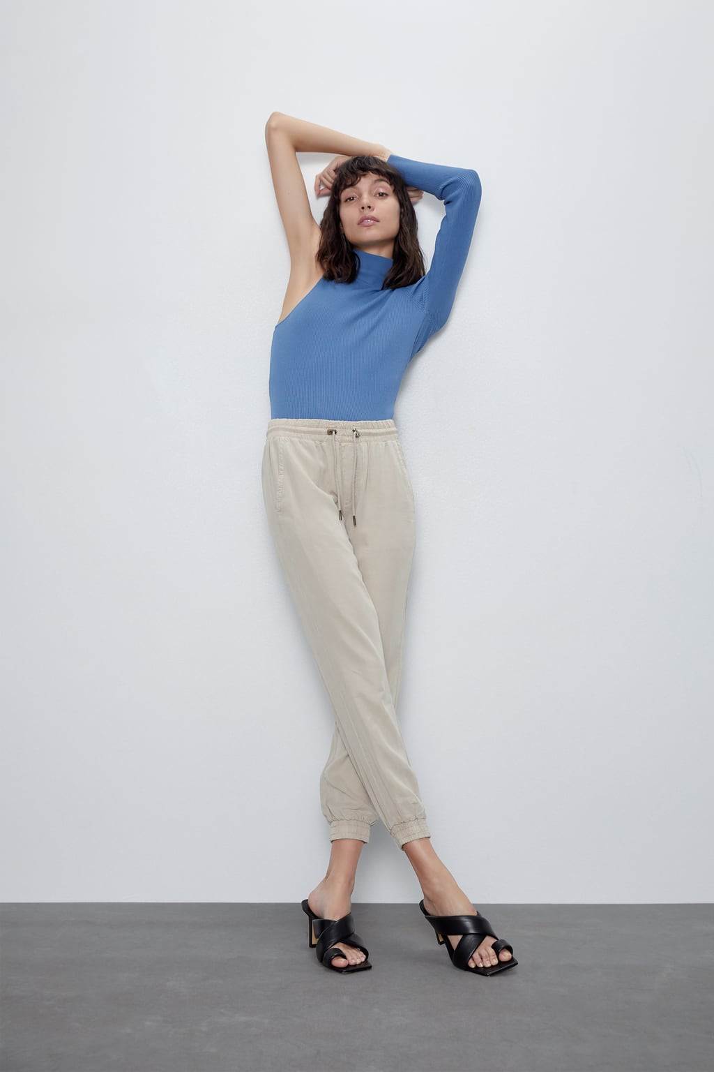 Udobne, praktične i tako stylish hlače za kućne urede