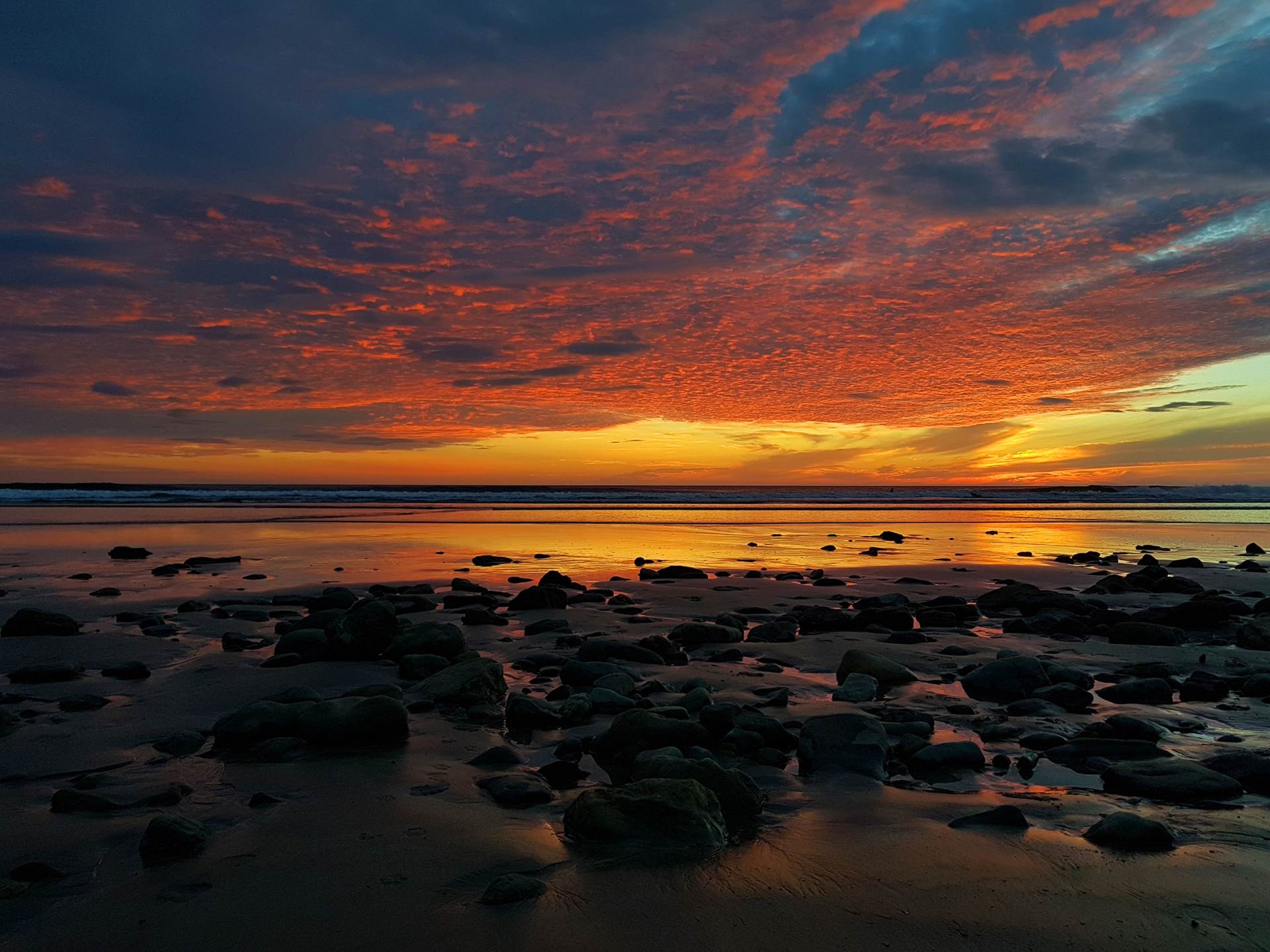 PUTOVANJE OKO SVIJETA Izložba fotografija Gorana Jovića
