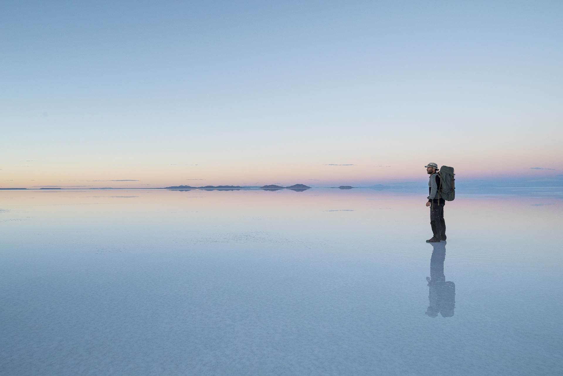 PUTOVANJE OKO SVIJETA Izložba fotografija Gorana Jovića