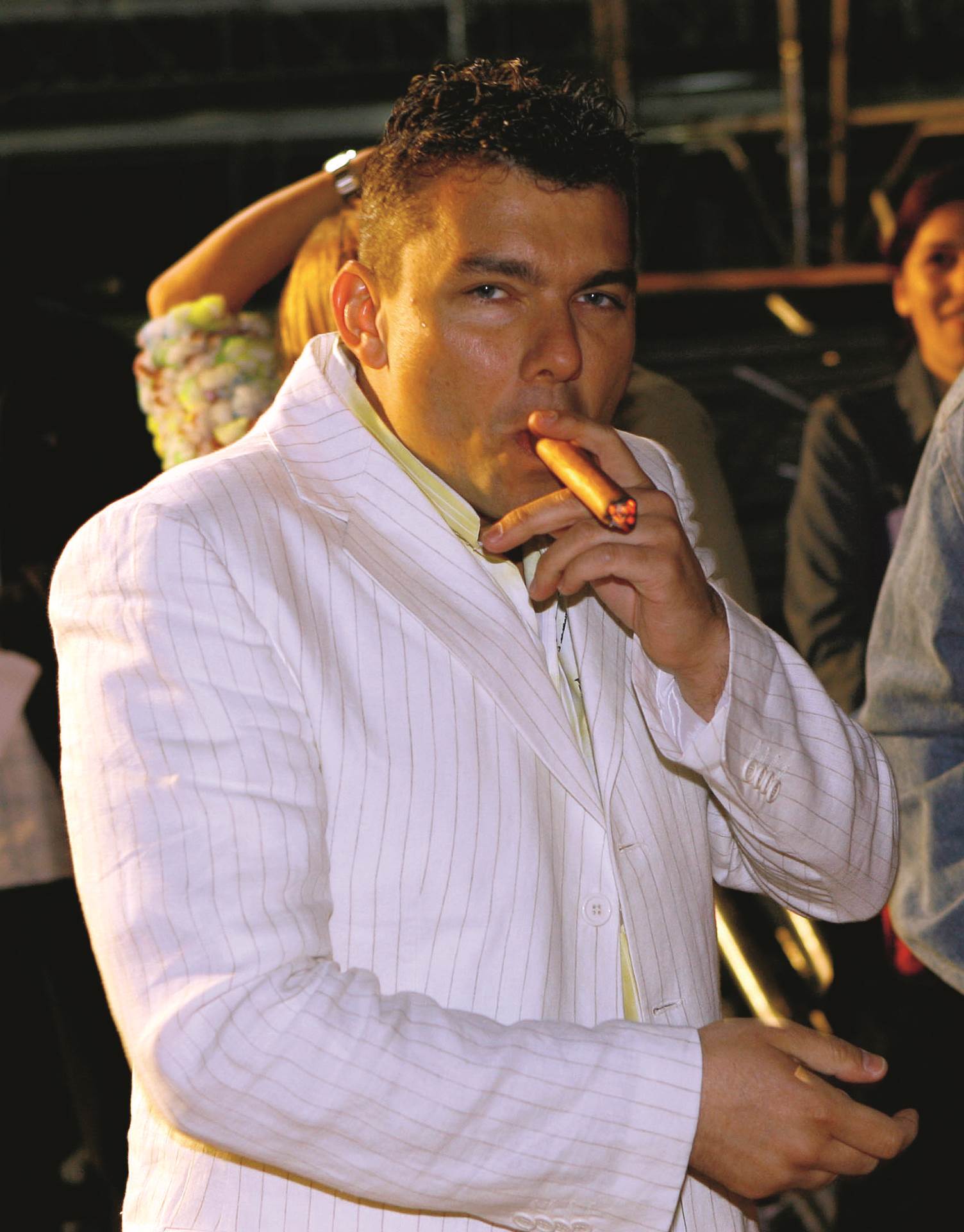 PARTY VREMEPLOV Pogledi su govorili više od riječi