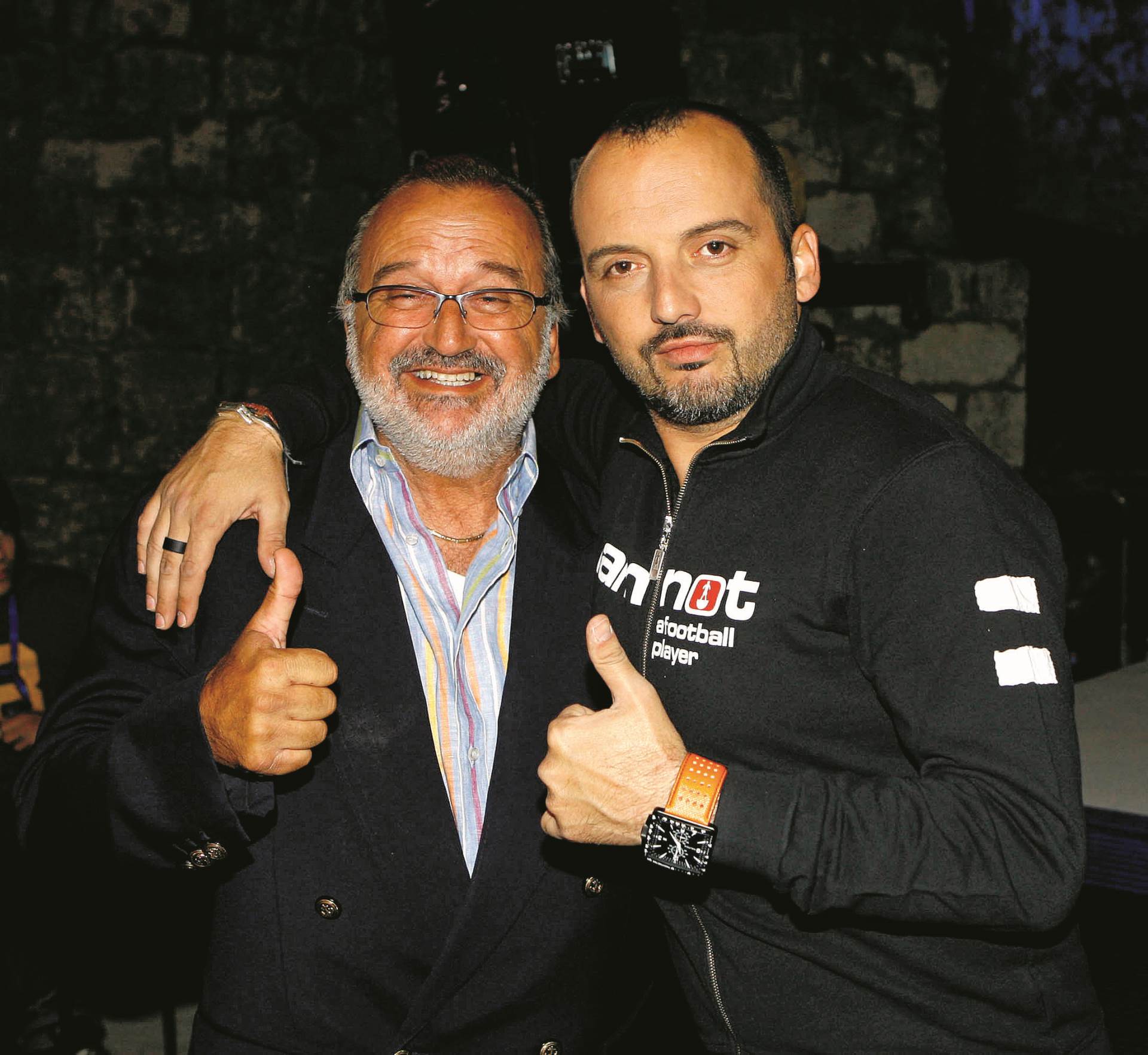 PARTY VREMEPLOV Pogledi su govorili više od riječi