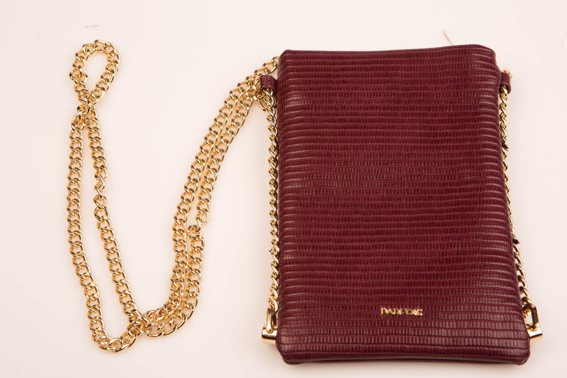 Šoping za žene u outletu uz Storyjeve kupone