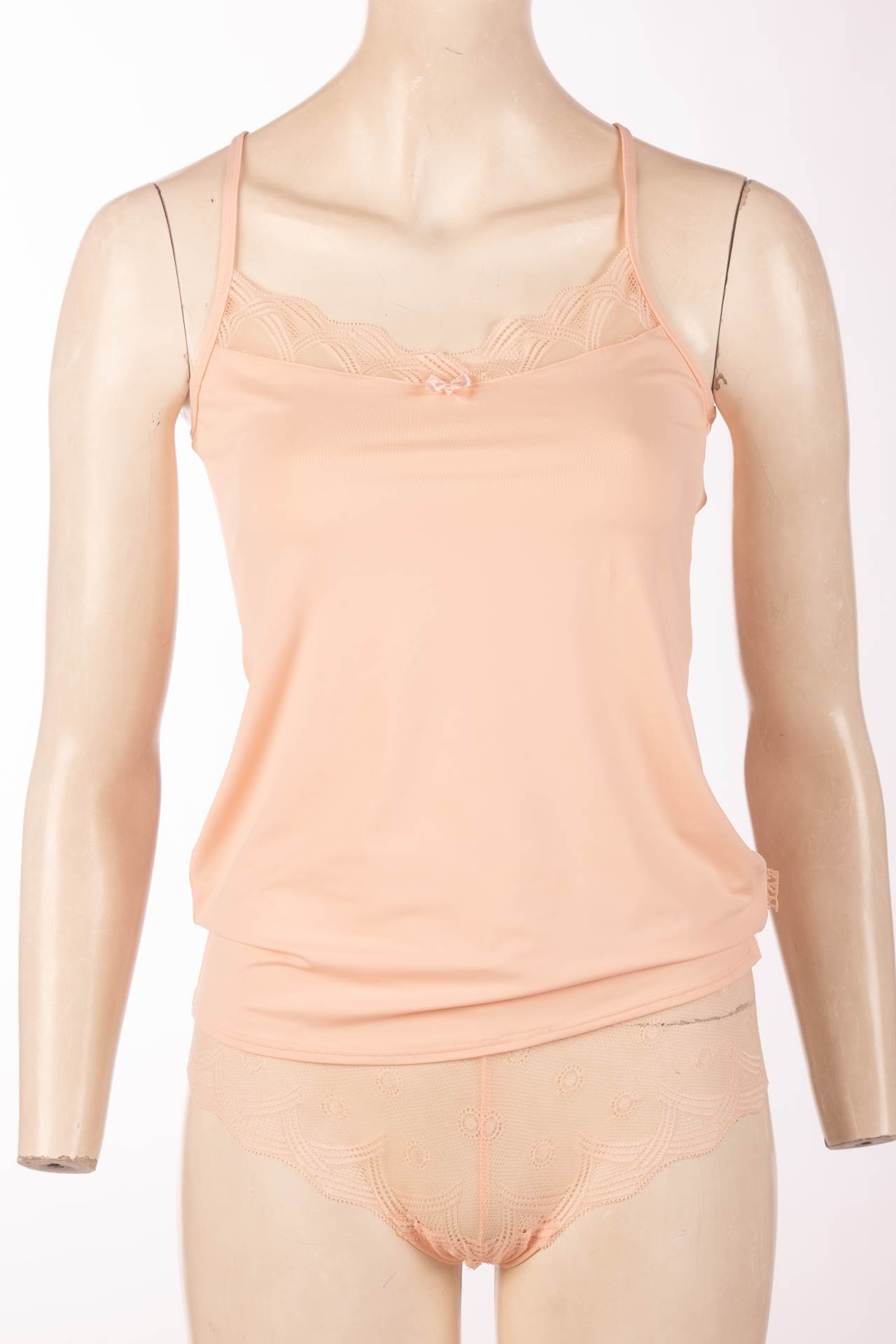 Šoping za žene u outletu uz Storyjeve kupone