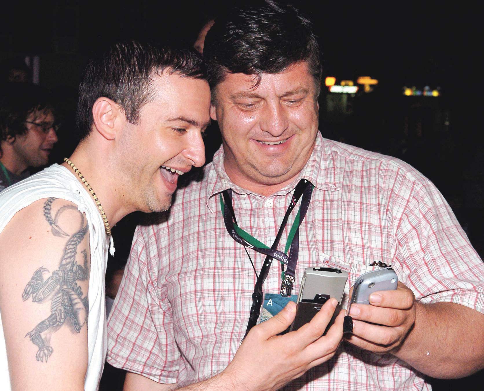 PARTY VREMEPLOV Večeras je naša fešta kakva se ne pamti