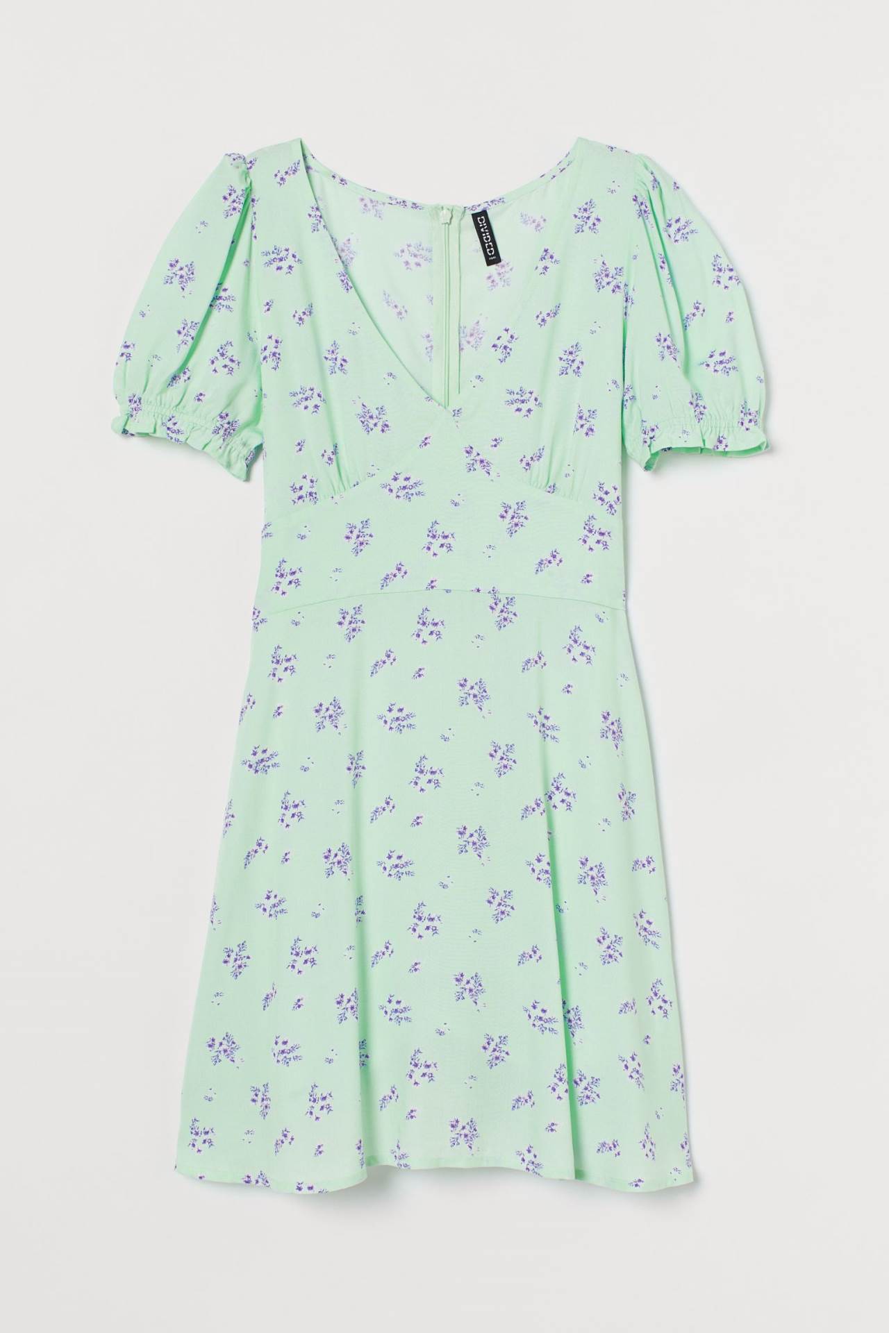 Pristupačni odjevni komad u top-nijansi sezone