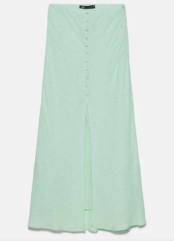 Pristupačni odjevni komad u top-nijansi sezone