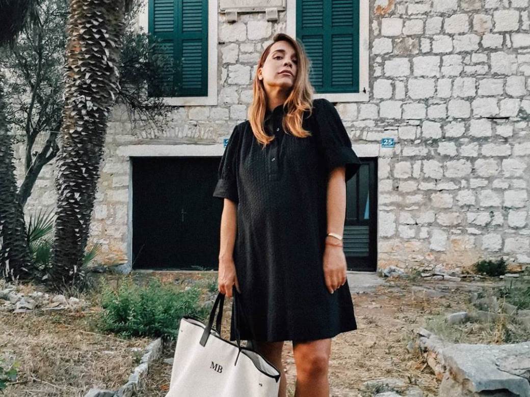 Marijana Batinić u odijelu