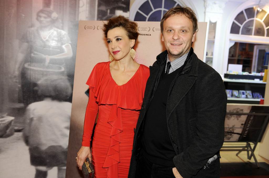 Ecija Ojdanić objavila rijetke fotografije sa suprugom 