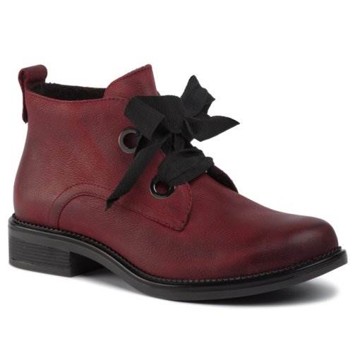 Pronašli smo pristupačne čizmice koje možete nositi s haljinama