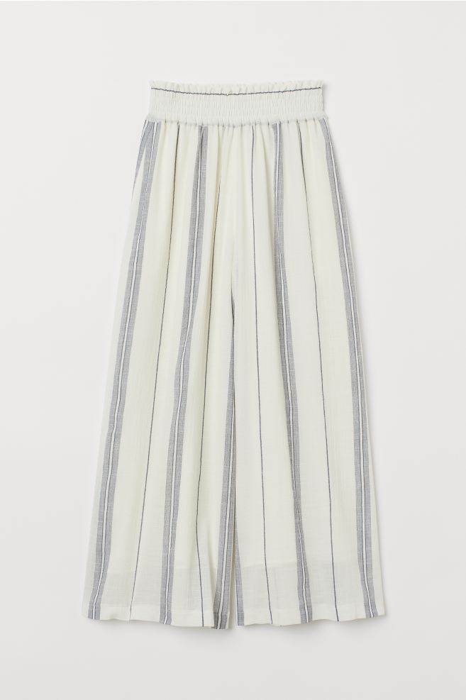 I vi možete nositi trendy hlače kakve bira Meghan Markle