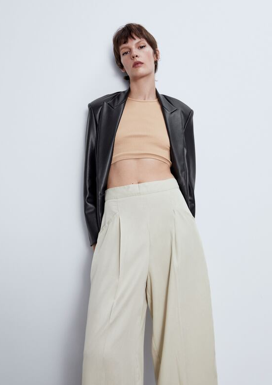 I vi možete nositi trendy hlače kakve bira Meghan Markle