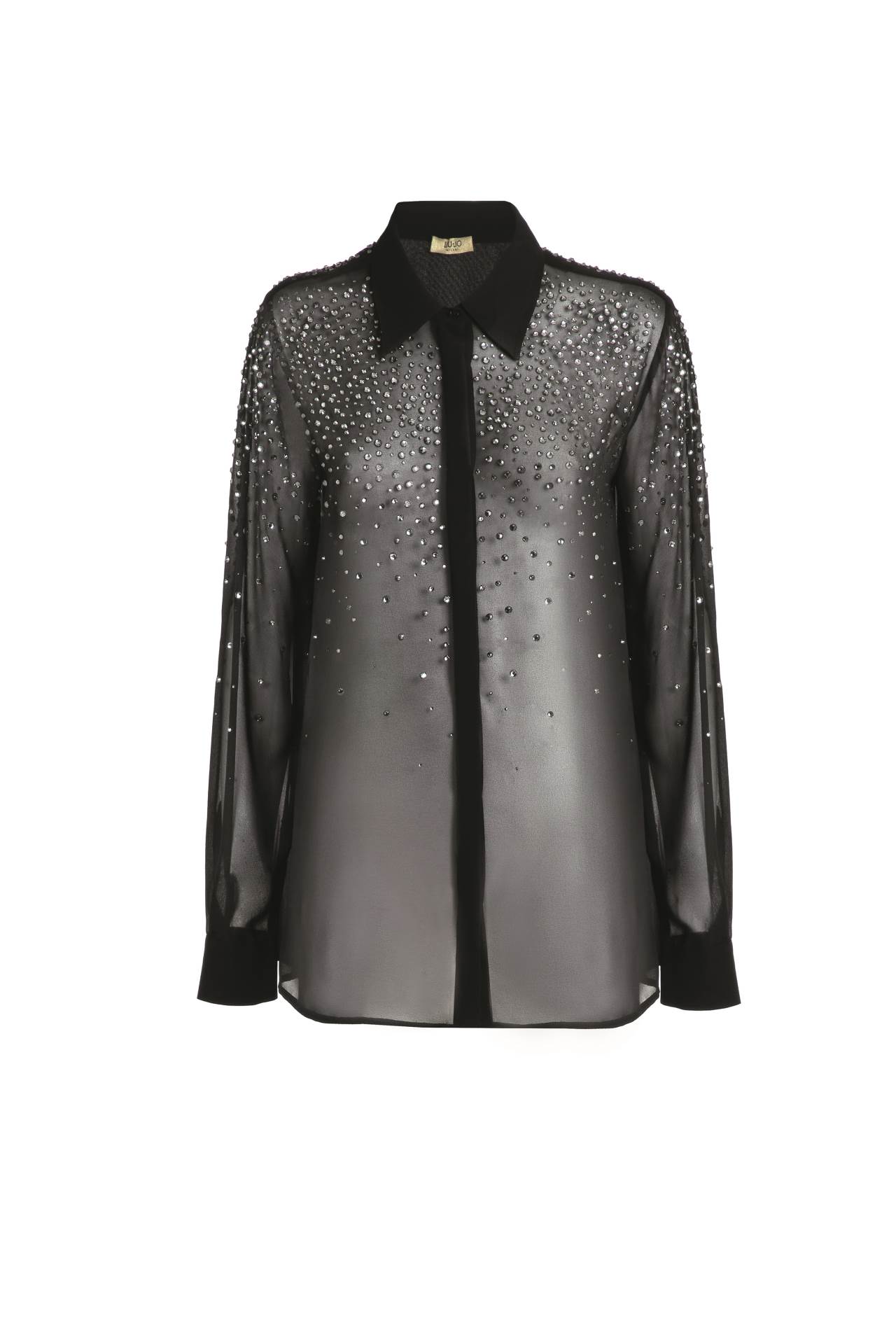 Želite izgledati moćno? Odjenite crnu!