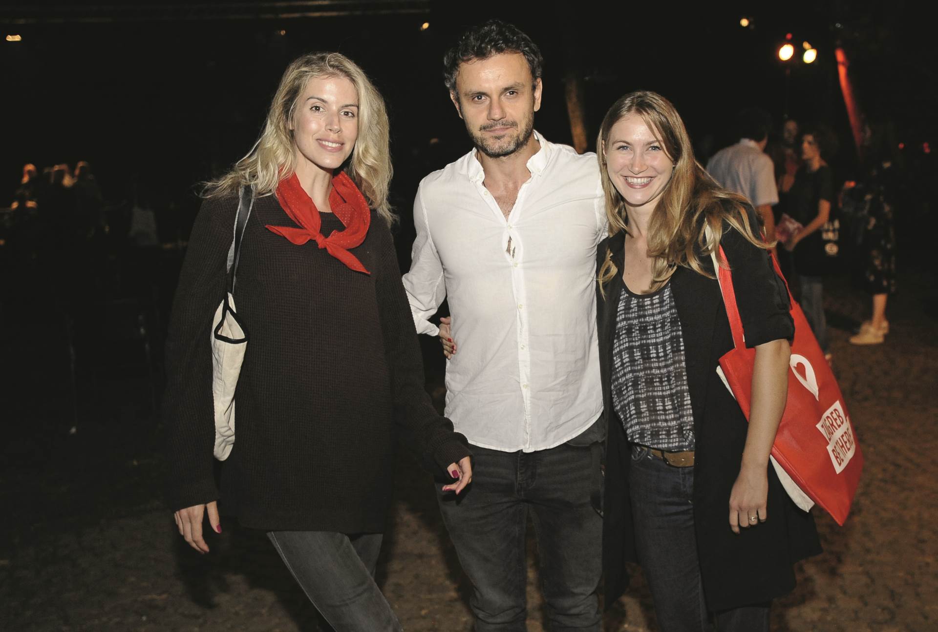 STRUČNO PRIJATELJSKO OKO Brojni poznati okupili se na premijeri 'Višnjika'