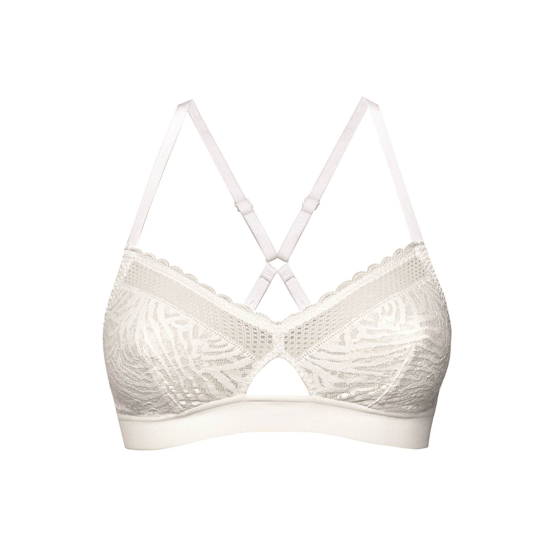 Latino diva zna kako nositi dugine boje