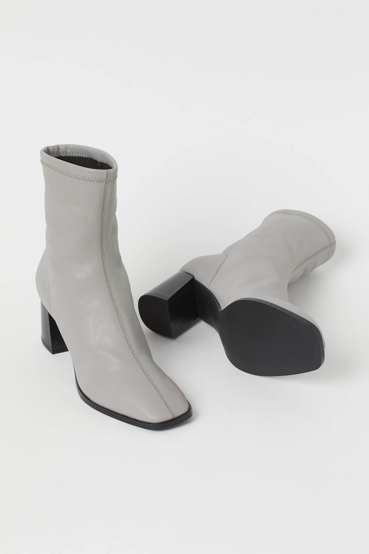 NAJPOŽELJNIJI MODEL Znamo koje ćete čizmice nositi ove jeseni