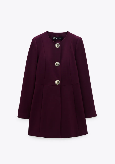 Impresionirajte crvenim outfitom