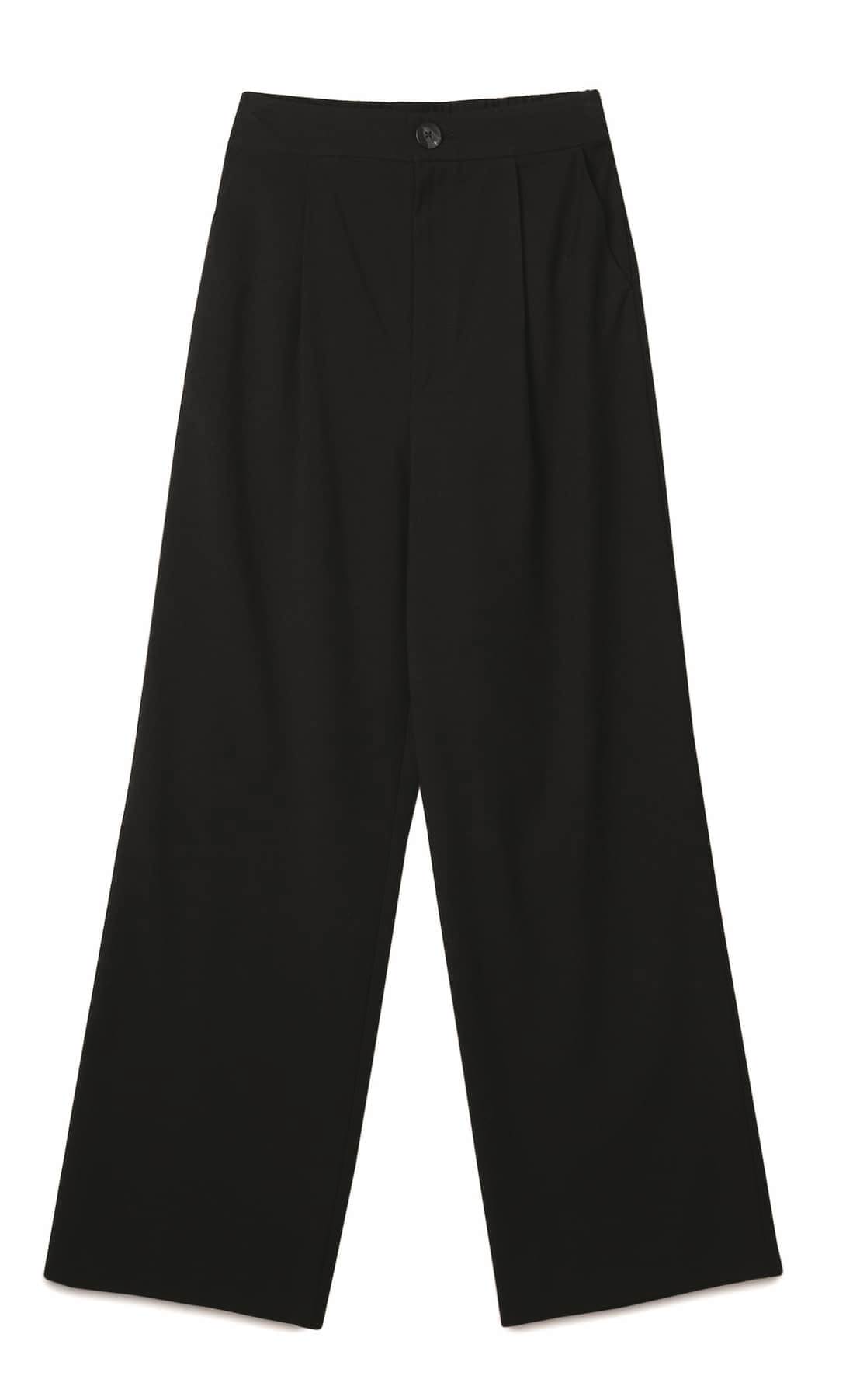 Dramatični crni komadi formula su za besprijekoran stil