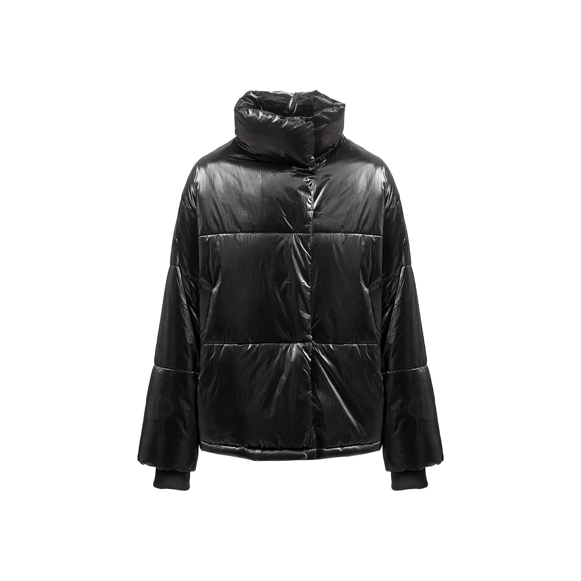 Želite se odijevati kao Kendall Jenner? Ovo su komadi koje morate imati