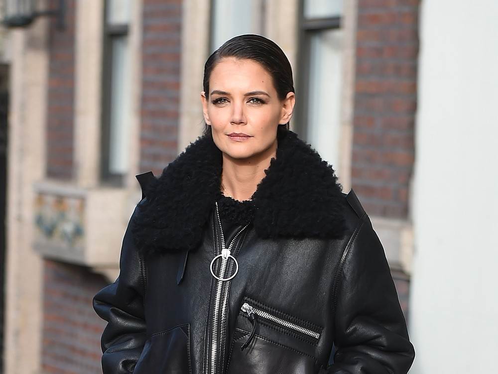 Katie Holmes objavila fotografiju sa sestrama
