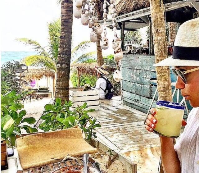 ALKOHOL, GOLIŠAVE FOTKE... Što skriva stari Instagram profil Meghan Markle?