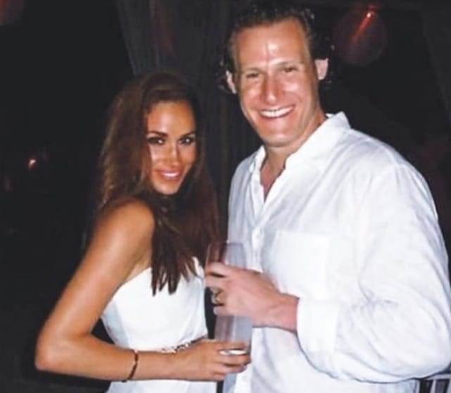 ALKOHOL, GOLIŠAVE FOTKE... Što skriva stari Instagram profil Meghan Markle?