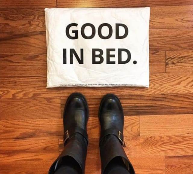 ALKOHOL, GOLIŠAVE FOTKE... Što skriva stari Instagram profil Meghan Markle?