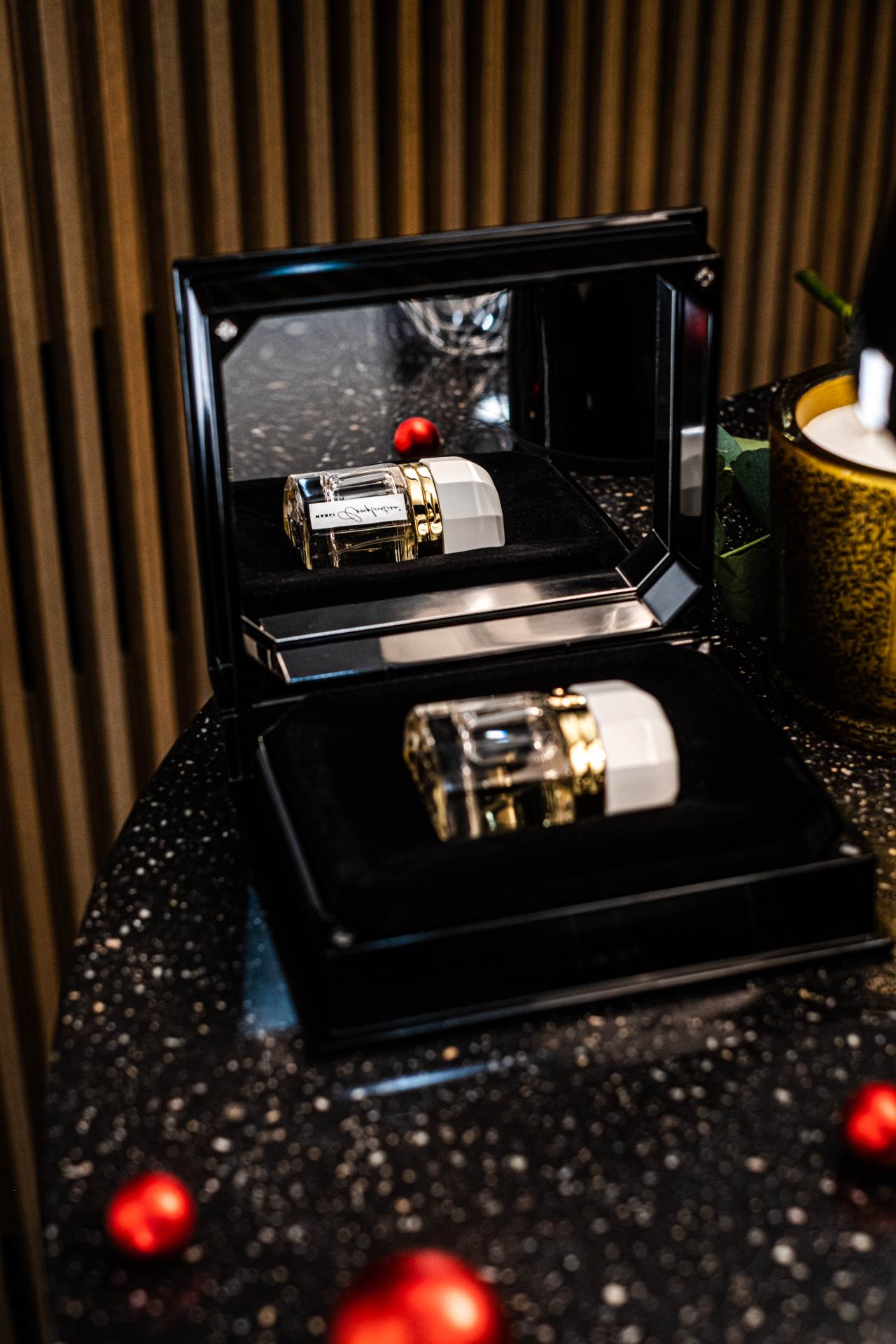 Marli Complication - nešto sasvim uzbudljivo ovog Božića!