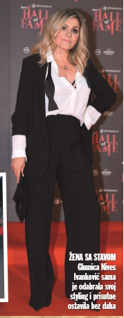 DAME U ODIJELIMA Na Storyjev party dolaze snažne žene