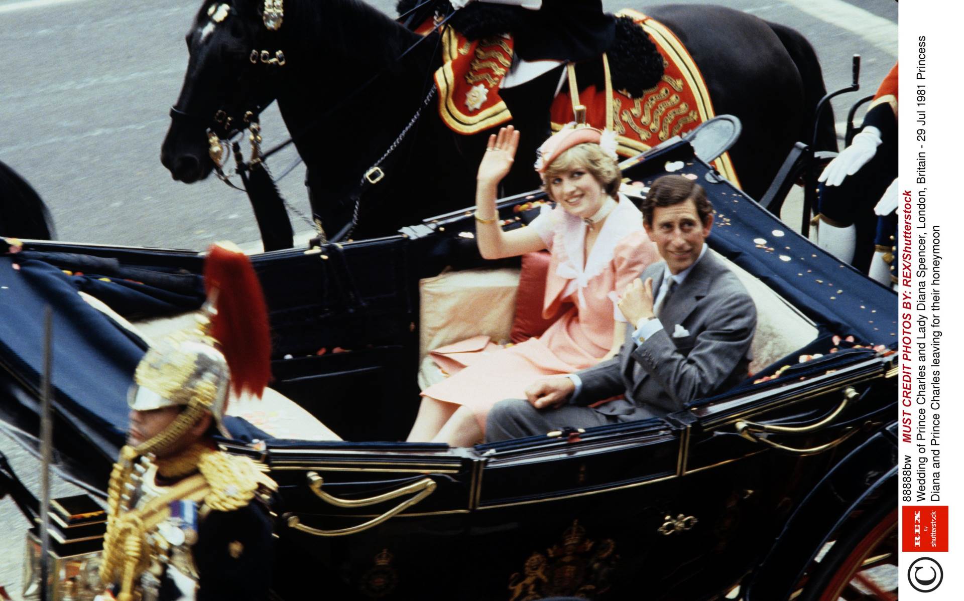 Diana i Charles se vjenćali prije 40 godina