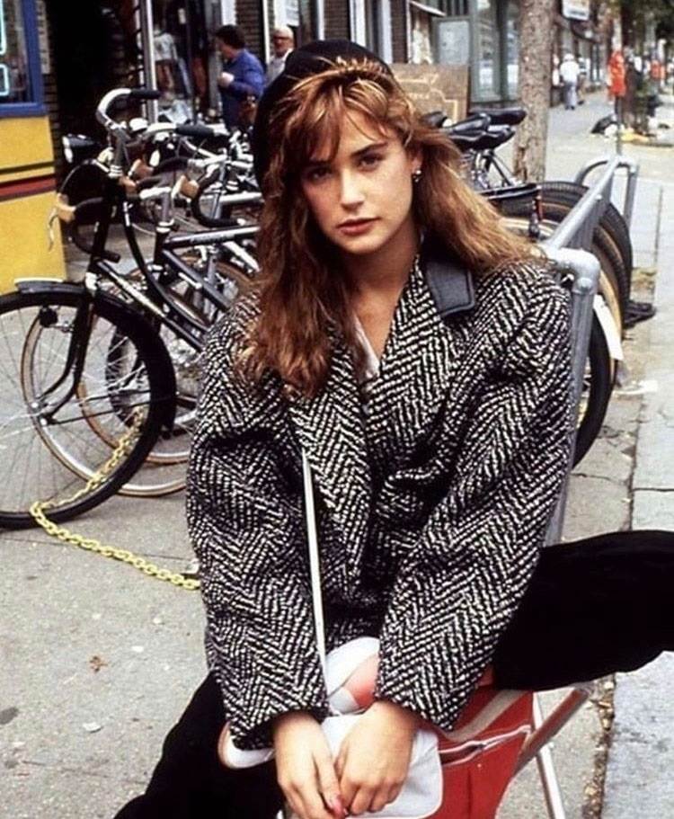 demi moore plastična operacija