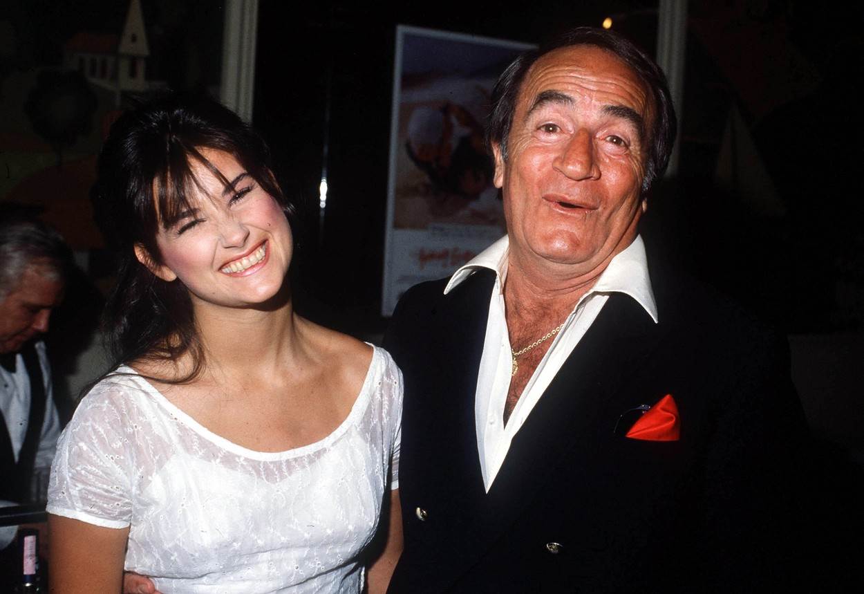 demi moore plastična operacija