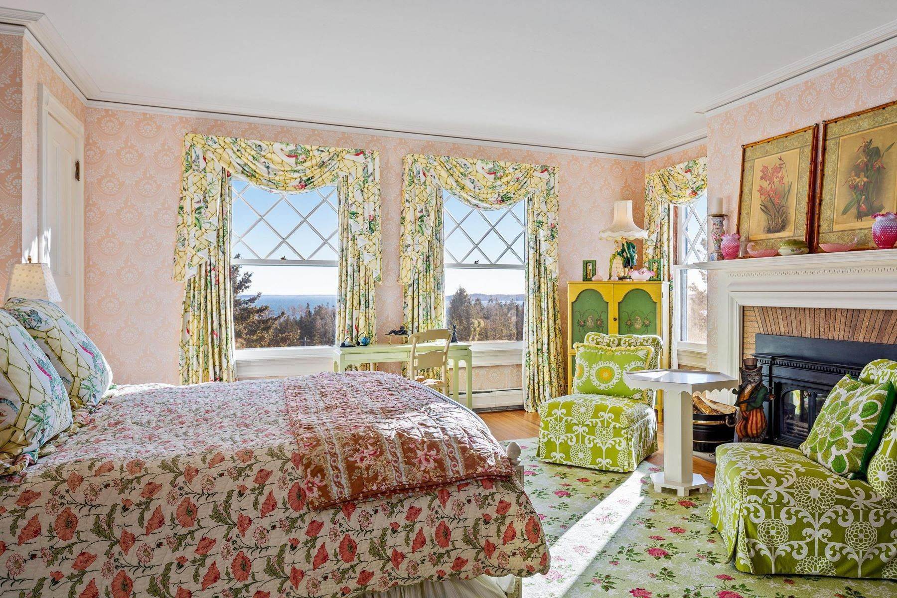 Teško je povjerovati, ali ovo je doista kuća Johna Travolte