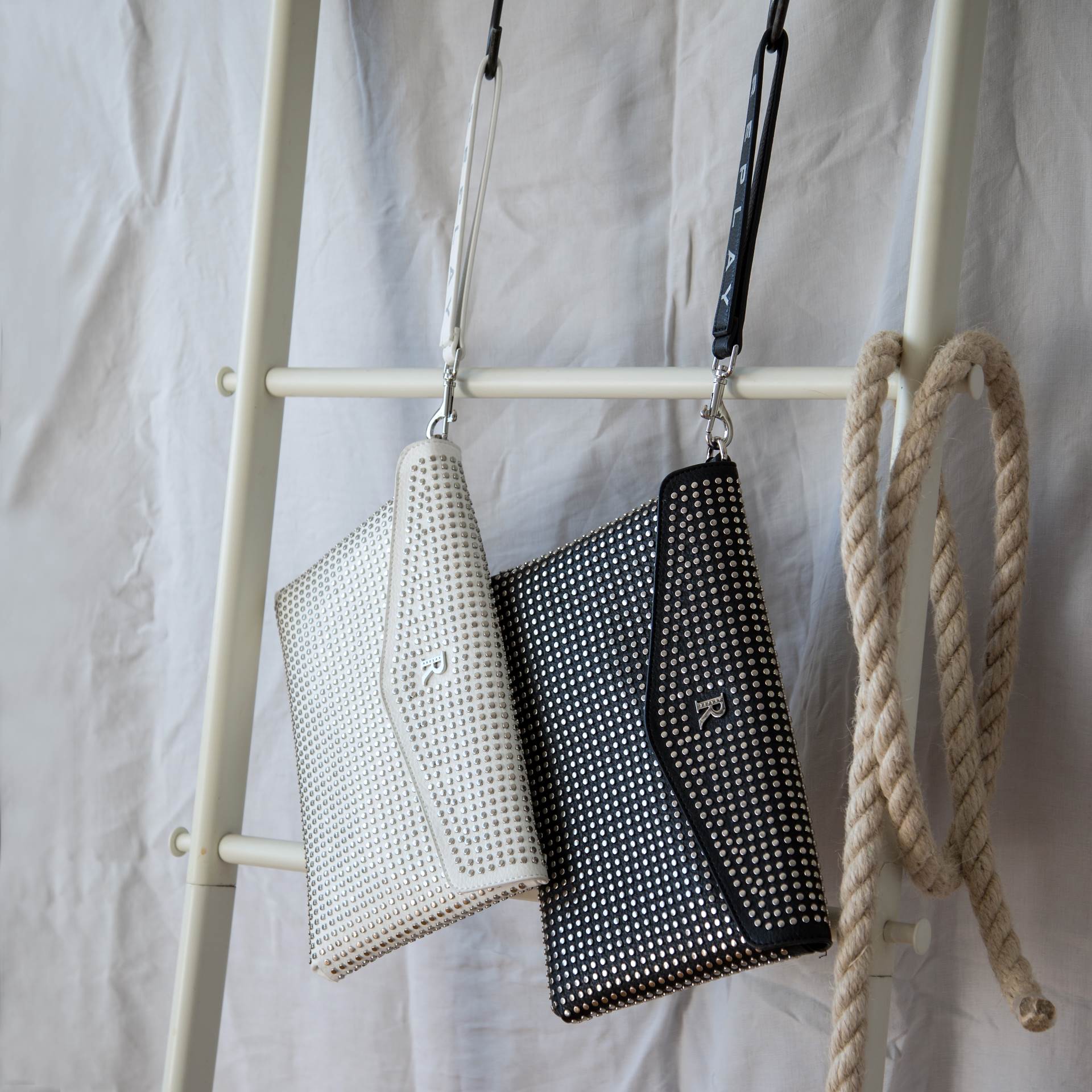 Najljepši komadi brenda Replay kojima ćete si uljepšati Dan žena