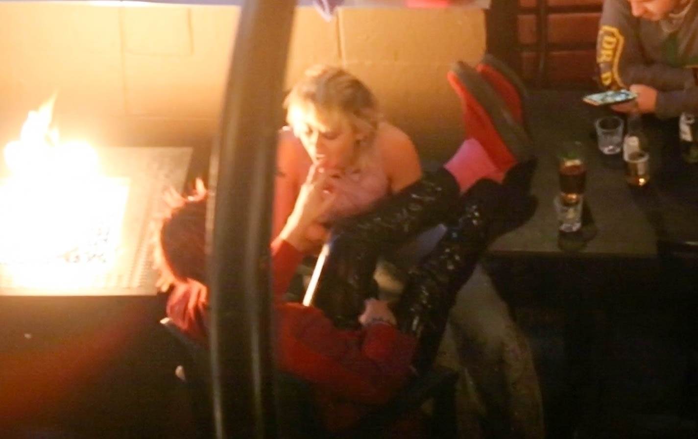 VOLI JE, NE VOLI GA Miley na kraju ipak odabrala muškarca?