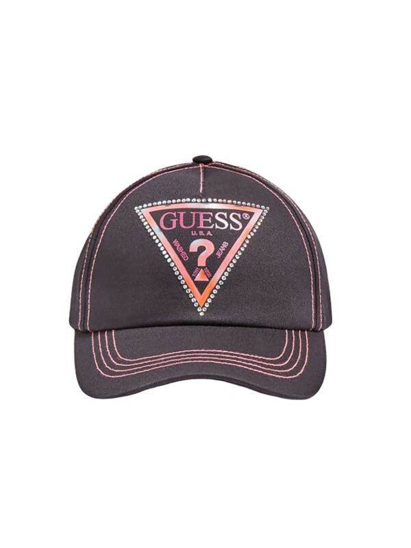 Pastelna ili crna? Uz ove modne komade zaista je teško odabrati