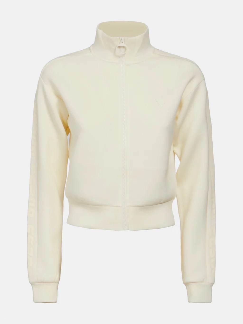 Pastelna ili crna? Uz ove modne komade zaista je teško odabrati