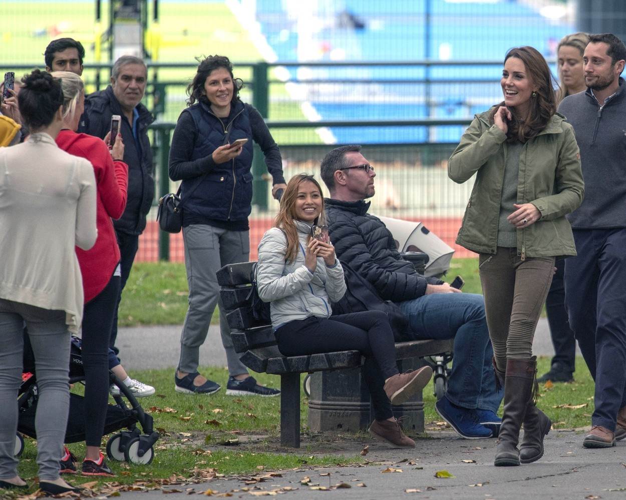 Kate jedne čizme nosi već 17 godina, a obožava i tenisice od 200 kuna