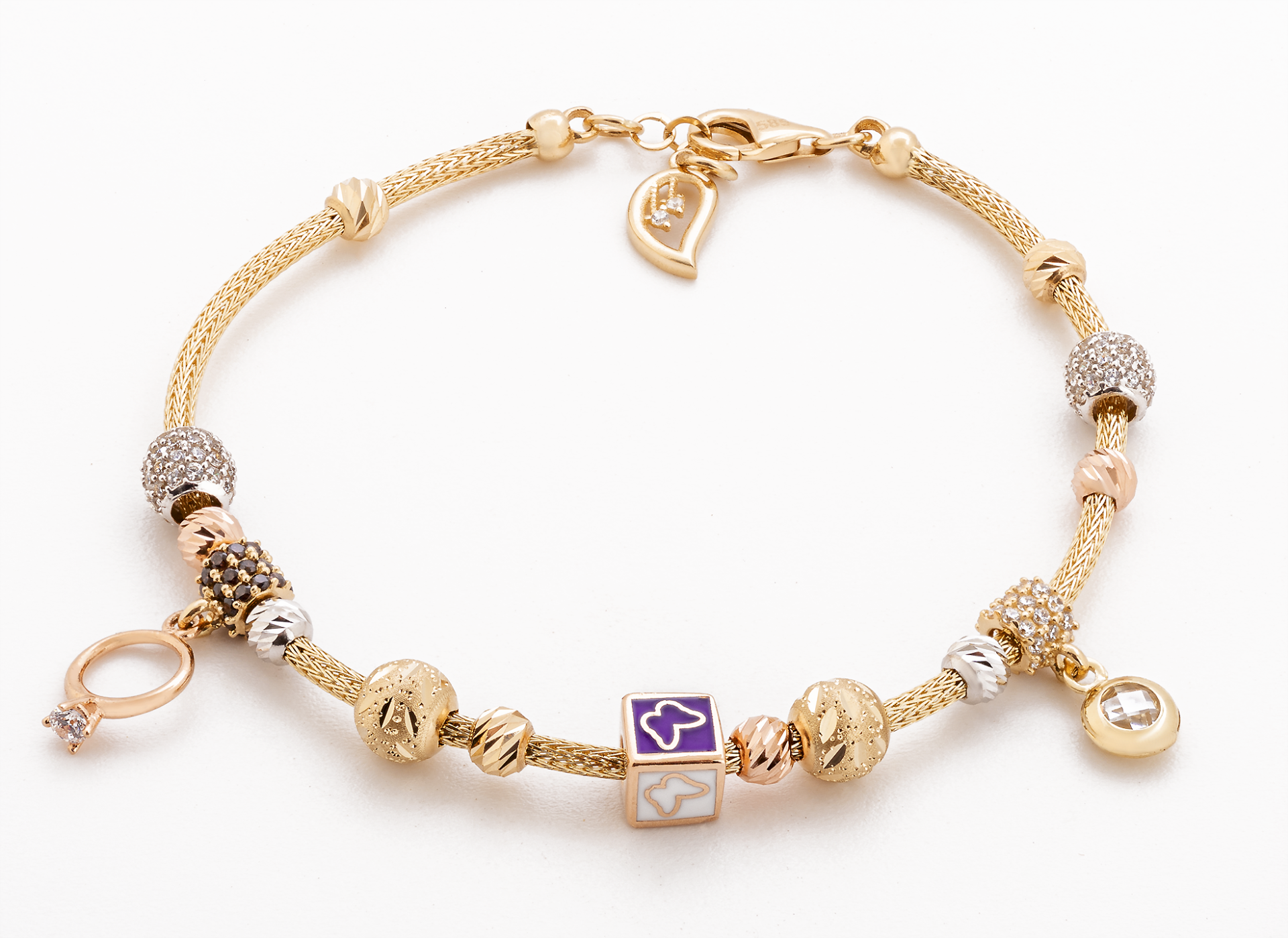 Modne entuzijastice oduševit će ova kolekcija nakita